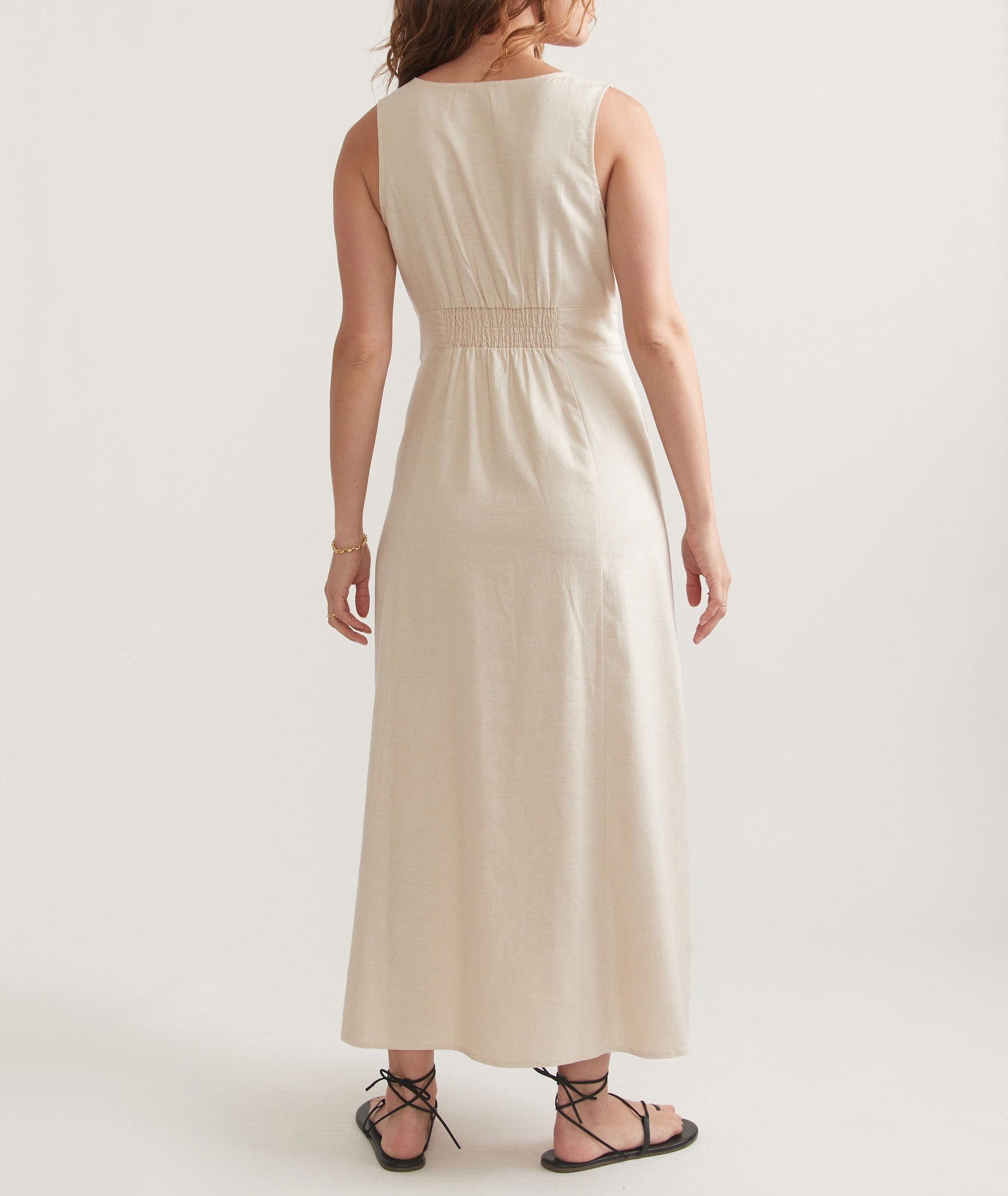 Creamy Buttoned Split-Hem Maxi Dress - notariosoax