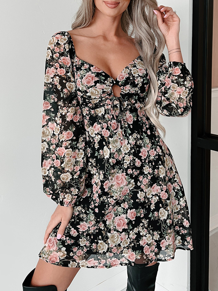 Floral Black Dress With Puffed Sleeves - notariosoax
