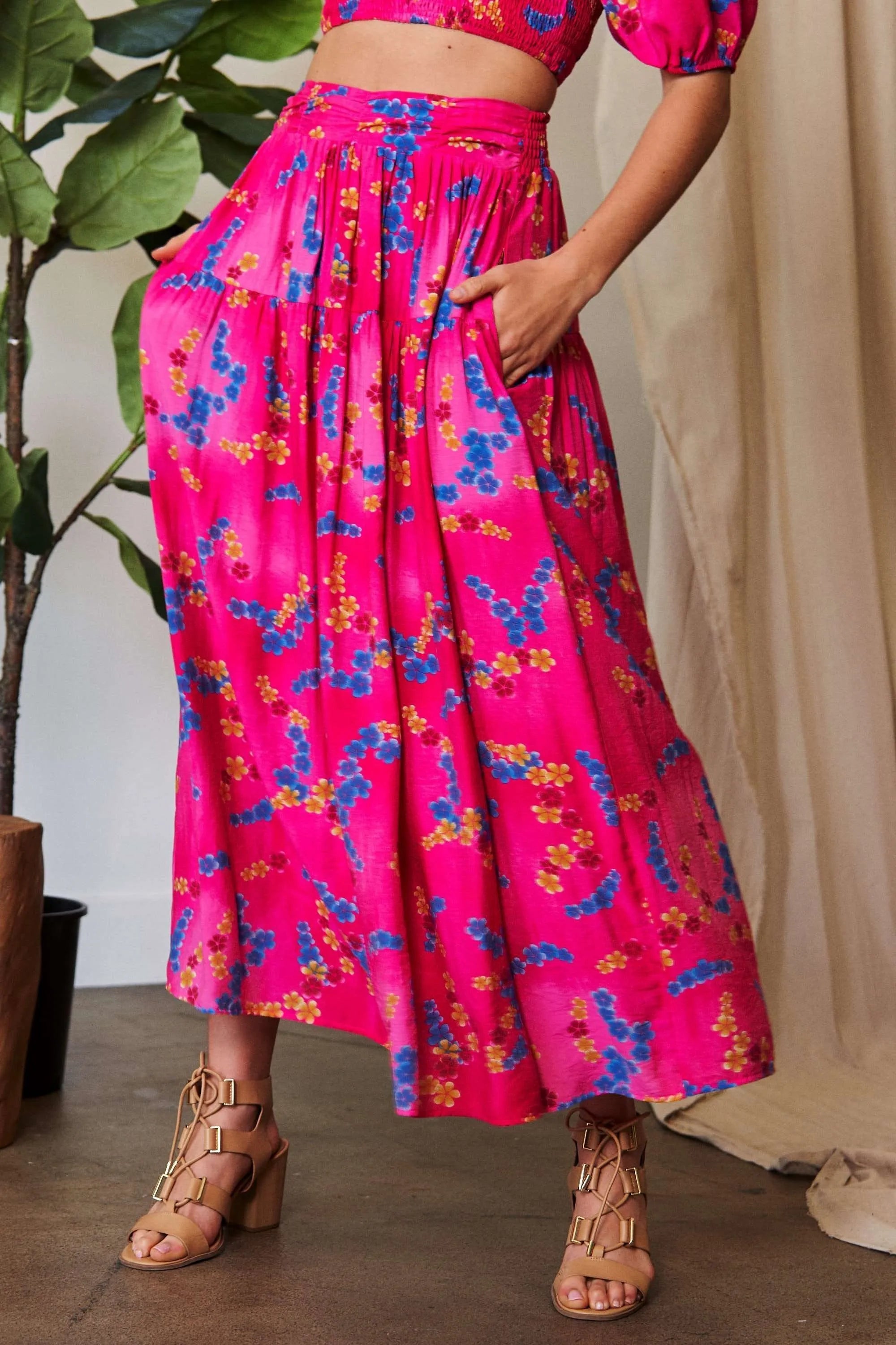 And Printed Smocking Waistband Ruffled Maxi Skirt - notariosoax