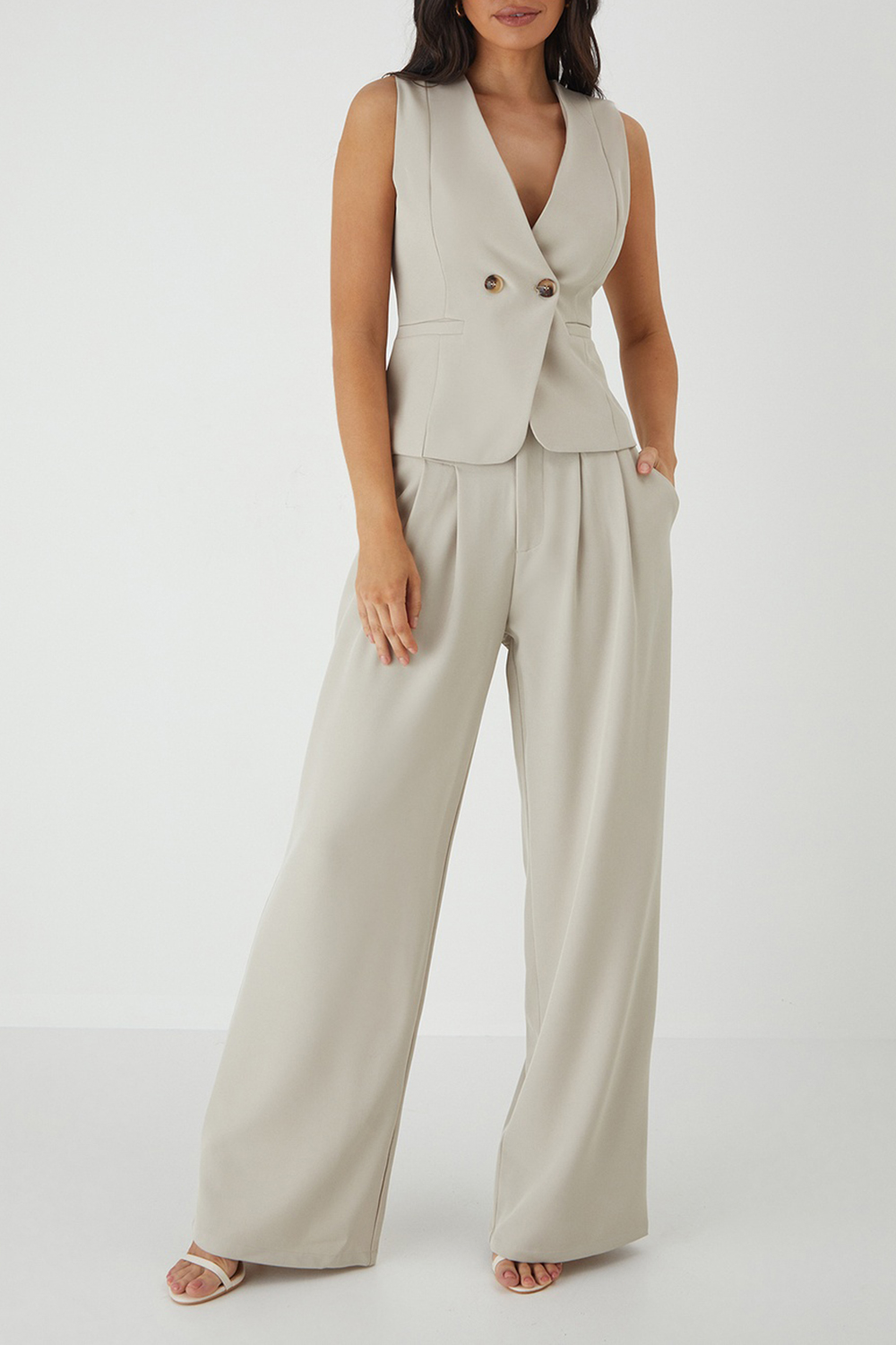 Slim Fit Two Button Women's Vest - notariosoax