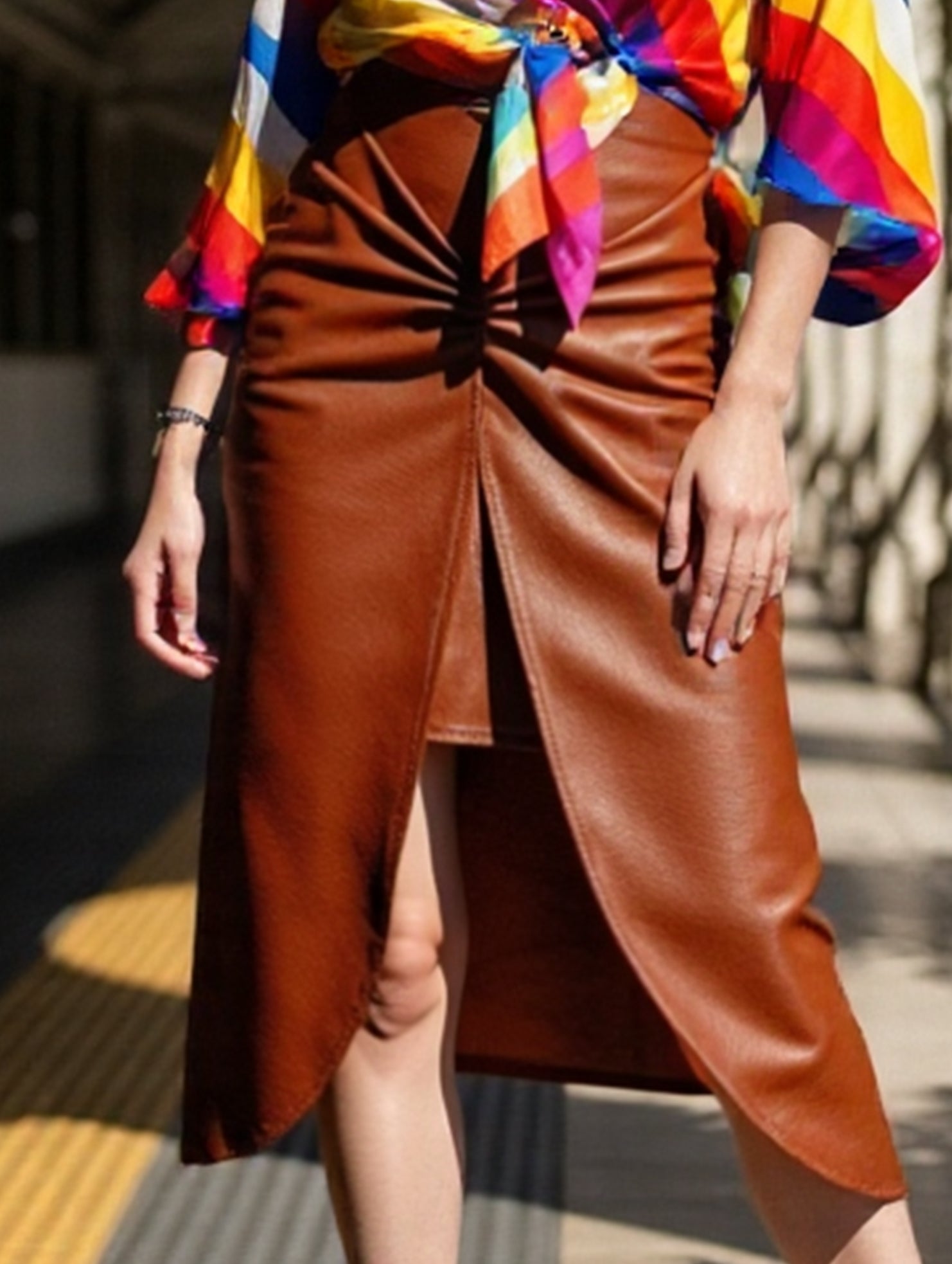 Pleated Slit Midi Skirt - notariosoax