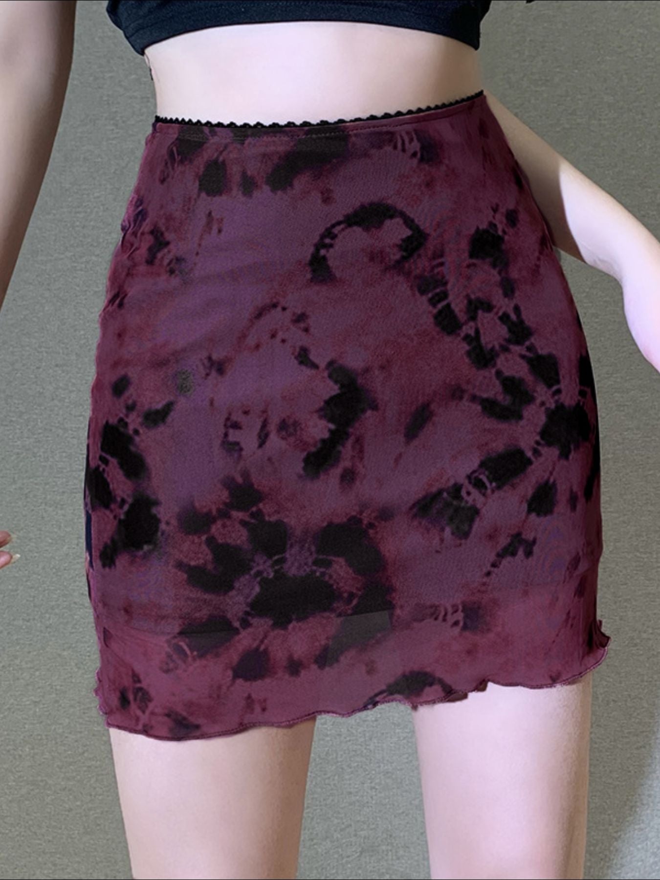 Smooth Fitted Mesh Skirt - notariosoax